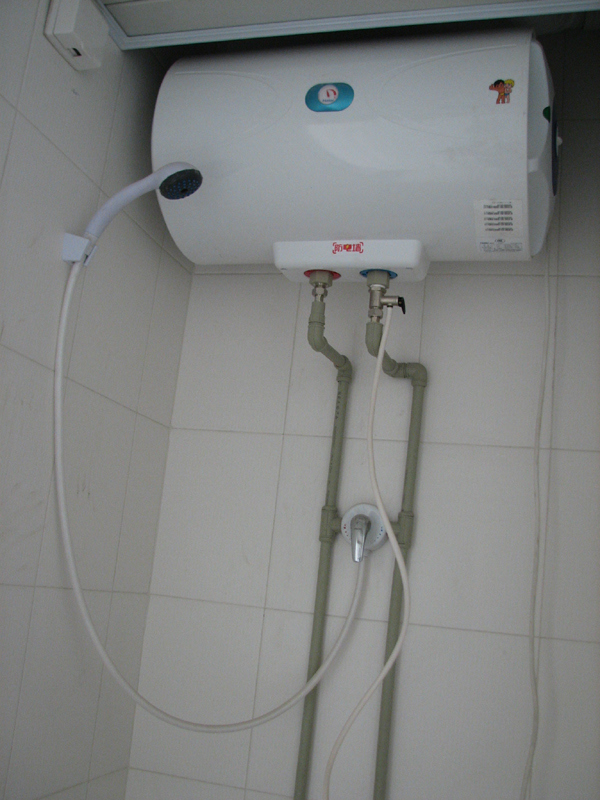 海尔热水器安装方法  海尔热水器厂家有哪些